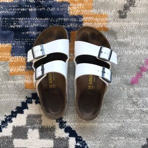 White Arizona Birkenstock’s